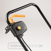 Travní provzdušňovač s elektrickým motorem combi REV 3213 náhled