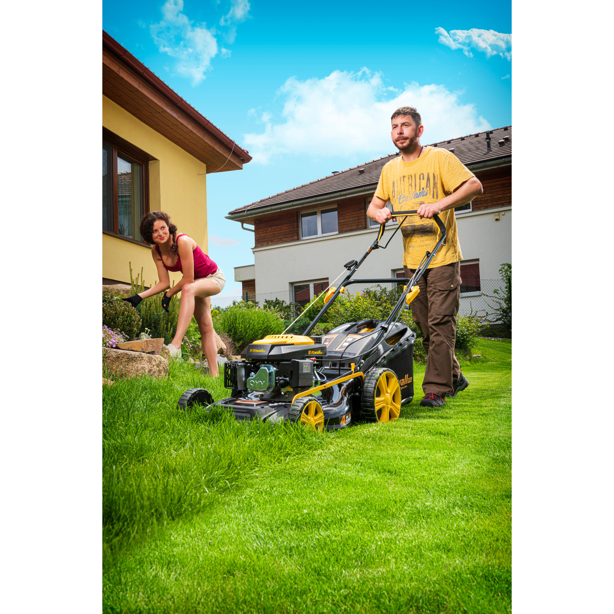 Benzínová kosačka na trávu Riwall PRO RPM 5135 4v1 s pojazdom Náhľad