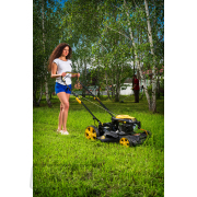 Benzínová kosačka na trávu Riwall PRO RPM 5135 4v1 s pojazdom náhled