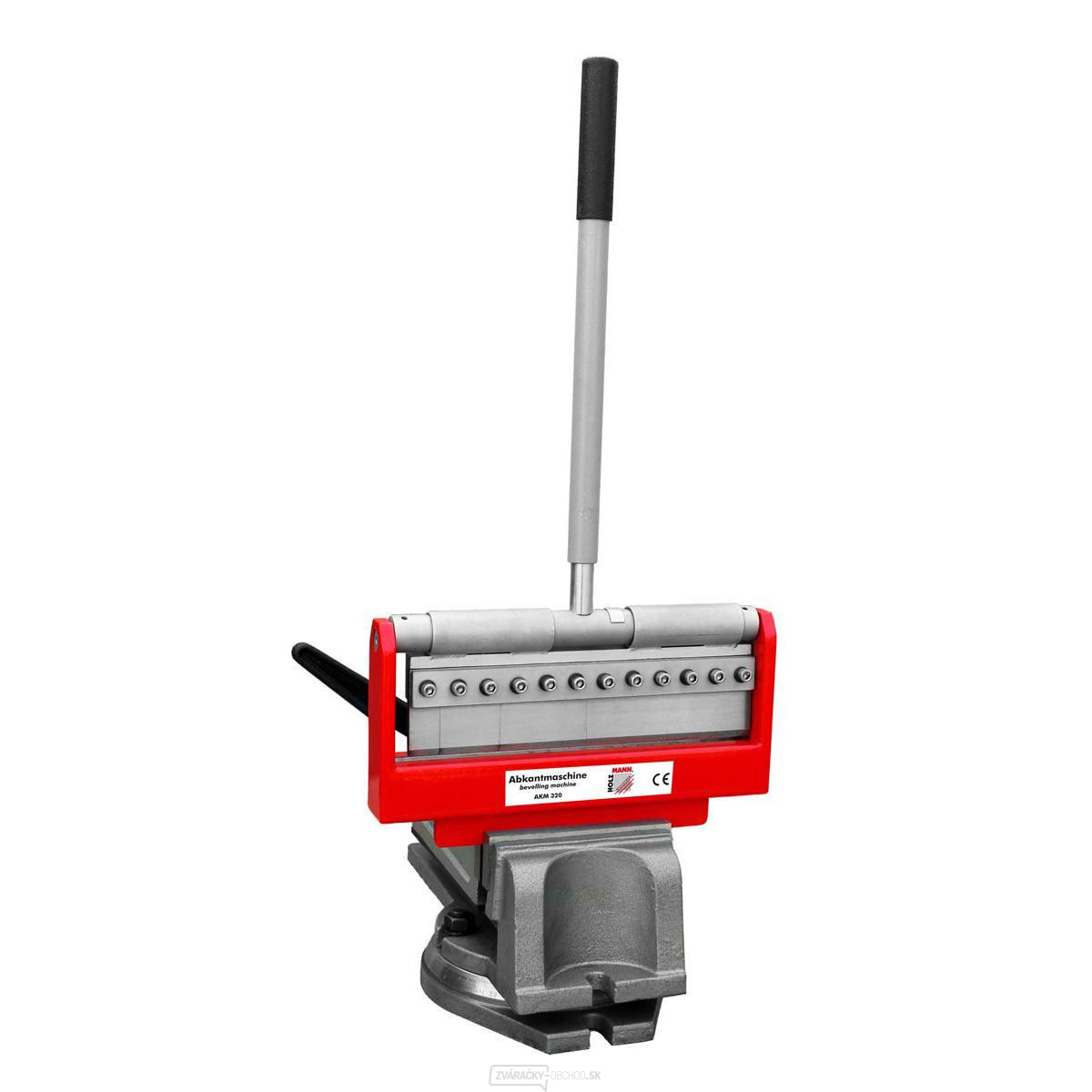 Ohýbačka plechu AKM 320 Ohýbačka plechu AKM 320 gallery main image