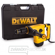 D25810K sekacie kladivo SDS-Max 7,1 J DeWALT gallery main image