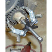 Univerzálny trojramenný sťahovák SN0104-1 / 300 náhled