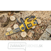 DCM565N Aku bezuhlíková reťazová píla 18V, bez aku DeWALT Náhľad