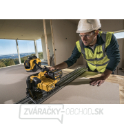 DCV584L Aku vysávač pre mokré/suché vysávanie, bez aku DeWALT Náhľad