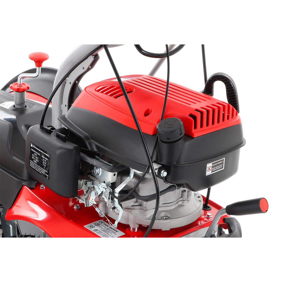 Motorový zametač VeGA S1000V s variabilným pojazdom a rýchlosťou kefy Náhľad