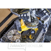 Aku drážkovačka do muriva bezuhlíková 54V DeWALT DCG200T2 Flexvolt 2x 6,0 Ah, TSTAK Náhľad