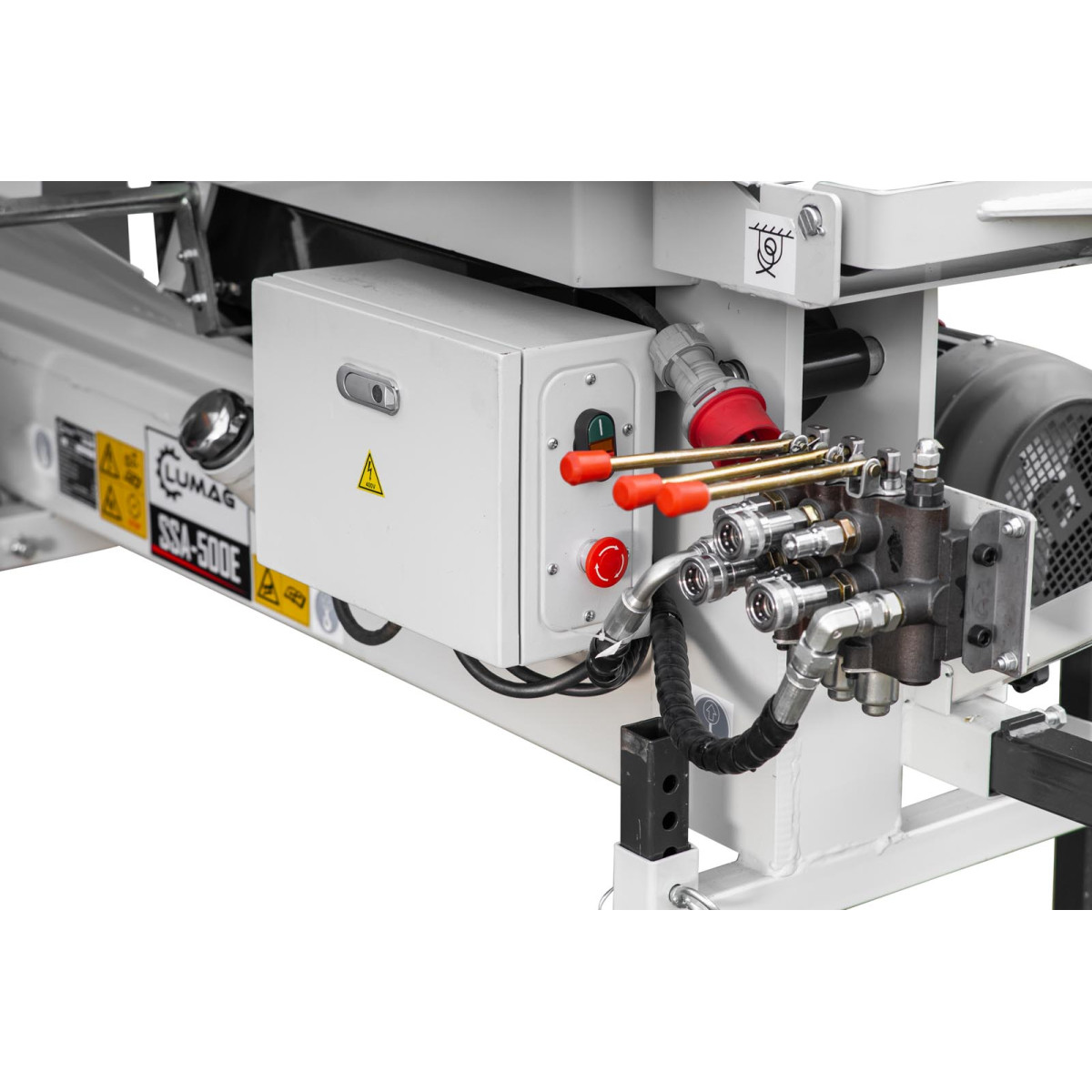 Výkon pohonu a hydraulika