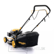 Benzínová kosačka na trávu s pojazdom Riwall PRO RPM 4235 3v1 Náhľad