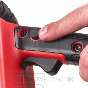 Milwaukee M18 FUEL ™ Aku Reťazová píla s lištou 30cm M18 FCHSC-121 Milwaukee M18 FUEL ™ Aku Reťazová píla s lištou 30cm M18 FCHSC-121 náhled