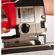 Milwaukee M18 ™ HEAVY DUTY PRIAMOČIARA PÍLA HD18 JSB-0 Náhľad