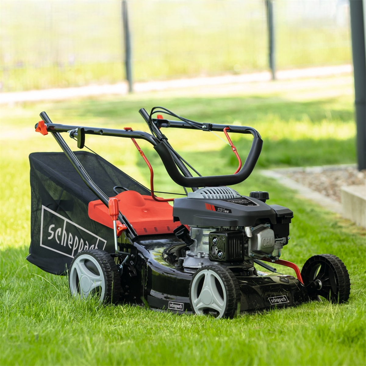 Benzínová kosačka na trávu Scheppach MP 132-42 2v1 bez pojazdu Náhľad