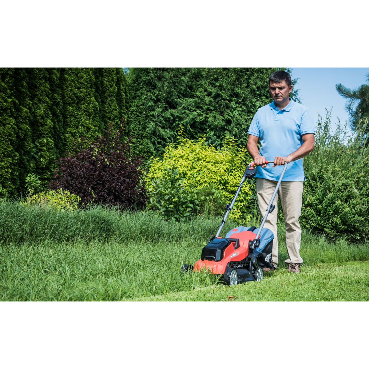 Kosačka aku bez pojazdu, BRUSHLESS, 20V Li-ion, 2x2000mAh Náhľad