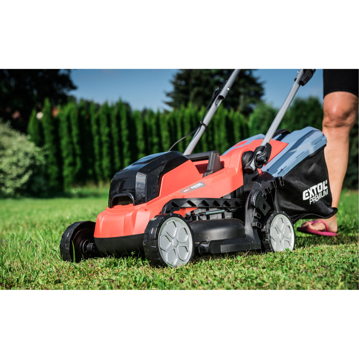 Kosačka aku bez pojazdu, BRUSHLESS, 20V Li-ion, 2x2000mAh Náhľad