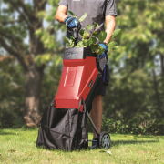 Scheppach GS 55 elektrický nožový drvič konárov 2400 W náhled