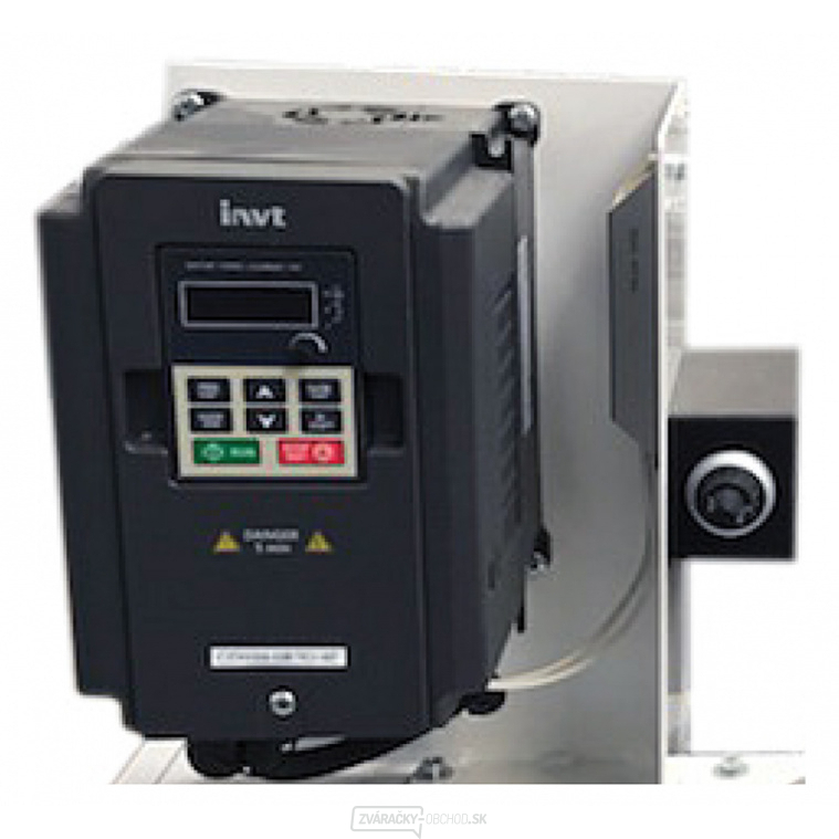 Frekvenčný menič - FMO-2/ 400 V/ 1,5 kW Frekvenčný menič - FMO-2/ 400 V/ 1,5 kW gallery main image