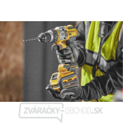 Aku príklepová vŕtačka 18V 1x9,0 Ah DeWALT FLEXVOLT ADVANTAGE DCD999X1 náhled