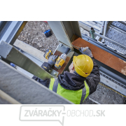 Aku rázový uťahovák 18V bez aku DeWALT DCF897NT náhled