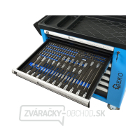 Dielenský montážny vozík vybavený, 243 ks náradia, 7 zásuviek a skrinka - GEKO G10833 Dielenský montážny vozík vybavený, 243 ks náradia, 7 zásuviek a skrinka - GEKO G10833 náhled