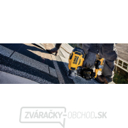 AKU klincovačka DeWALT DCN45RND2 AKU klincovačka DeWALT DCN45RND2 náhled