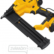 Aku bezuhlíkové dokončovacie klincovačka 2x2,0Ah 18V DeWALT DCN680D2 Náhľad