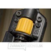 Aku dvojrýchlostné sponkovačka 2x5,0Ah 18V XR Li-Ion DeWALT DCN693P2 Náhľad