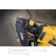 Aku dvojrýchlostné sponkovačka 2x5,0Ah 18V XR Li-Ion DeWALT DCN693P2 náhled