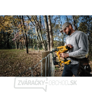 Aku sponkovačka na ploty 18V 2x5,0Ah DeWALT DCFS950P2 Náhľad