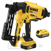 Aku sponkovačka na ploty 18V 2x5,0Ah DeWALT DCFS950P2 Aku sponkovačka na ploty 18V 2x5,0Ah DeWALT DCFS950P2 gallery main image