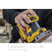 Aku vibračná brúska DeWALT DCW200P2 18V 2x5,0Ah náhled