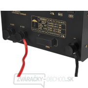 Nabíjačka batérií so štartovaním 12/24V 200A + diaľkové ovládanie (1) náhled