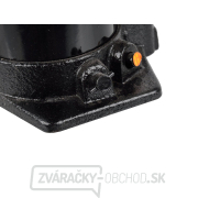 Hydraulický stĺpový zdvihák 32T