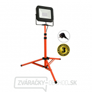 Solight LED vonkajší reflektor PRO s vysokým stojanom, 100W, 9200lm, kábel so zástrčkou, AC 230V Solight LED vonkajší reflektor PRO s vysokým stojanom, 100W, 9200lm, kábel so zástrčkou, AC 230V gallery main image