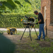 POWERPLUS POWX5100 - Elektrocentrála 2.200 W náhled