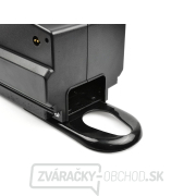 Elektrický lanový navijak 300 W/12 V, max. zaťaženie 907 kg, pre lode, prenosný - GEKO Elektrický lanový navijak 300 W/12 V, max. zaťaženie 907 kg, pre lode, prenosný - GEKO náhled