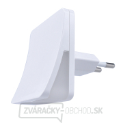 Solight Nočné LED svetlieko so svetelným senzorom, 3000K, 230V Solight Nočné LED svetlieko so svetelným senzorom, 3000K, 230V gallery main image