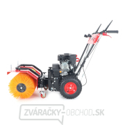 VeGA 555 Snehová fréza, zametacia kefa, odhrňovač snehu a zmeták so zberom nečistôt 4in1 Náhľad