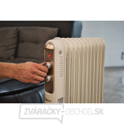 Olejový ohrievač s reguláciou a termostatom 11 rebier 2500W B14 GEKO náhled