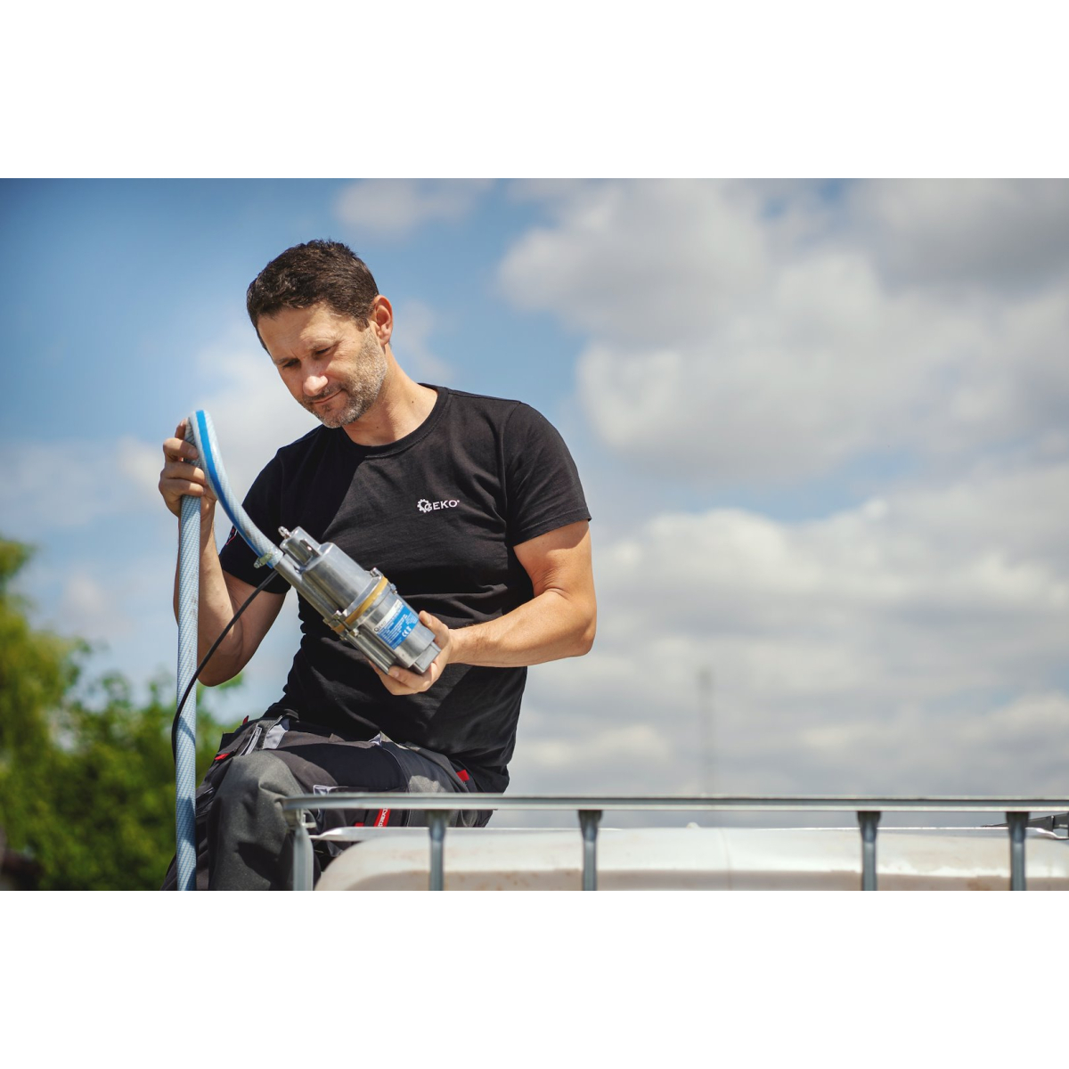 Ponorné vodné membránové čerpadlo 280 W GEKO Náhľad
