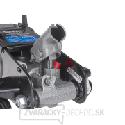 Pojazdný hydraulický zdvihák 2,5t nízkoprofilový GEKO náhled