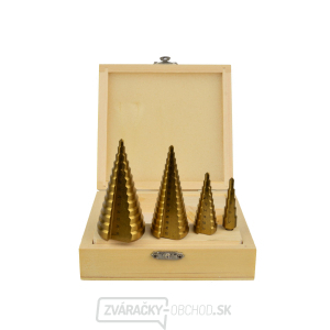 Vrtáky stupňovté GEKO, sada 4ks, 4-12mm, 4-20mm, 4-32mm, 4-39mm, drevená kazeta, TiN Vrtáky stupňovté GEKO, sada 4ks, 4-12mm, 4-20mm, 4-32mm, 4-39mm, drevená kazeta, TiN gallery main image