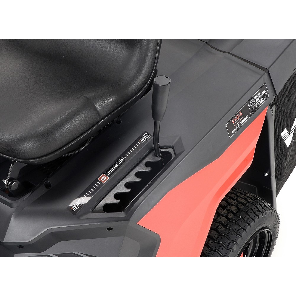 Záhradný traktor VeGA T66R Náhľad