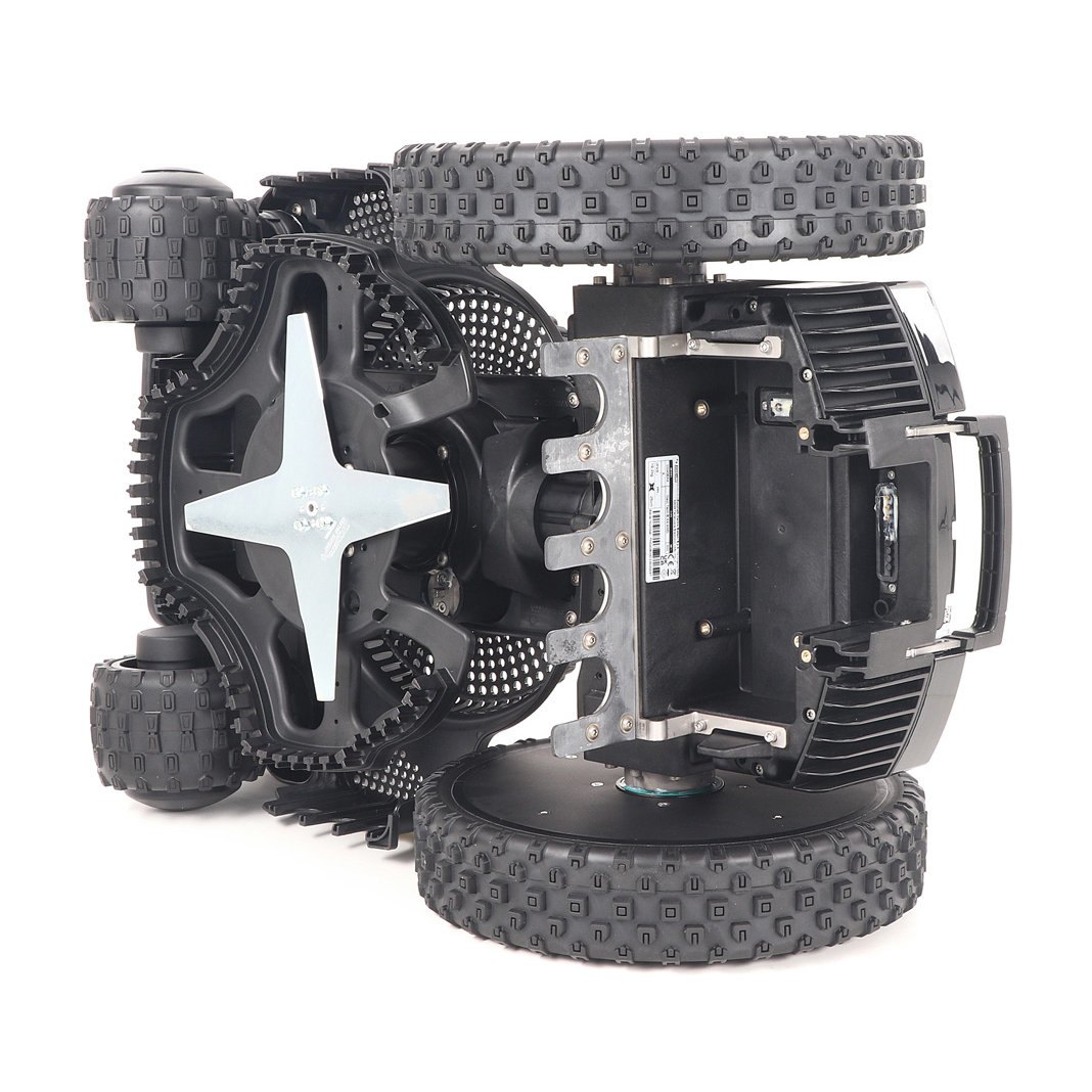 Robotická kosačka na trávu TECHline NEXTTECH BX4 4WD Náhľad
