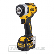 Aku bezuhlíkový rázový uťahovák DeWALT DCF903P1 12V 3/8