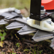 Scheppach BMS 196-88 lištová kosačka na vysokú trávu s pojazdom Náhľad