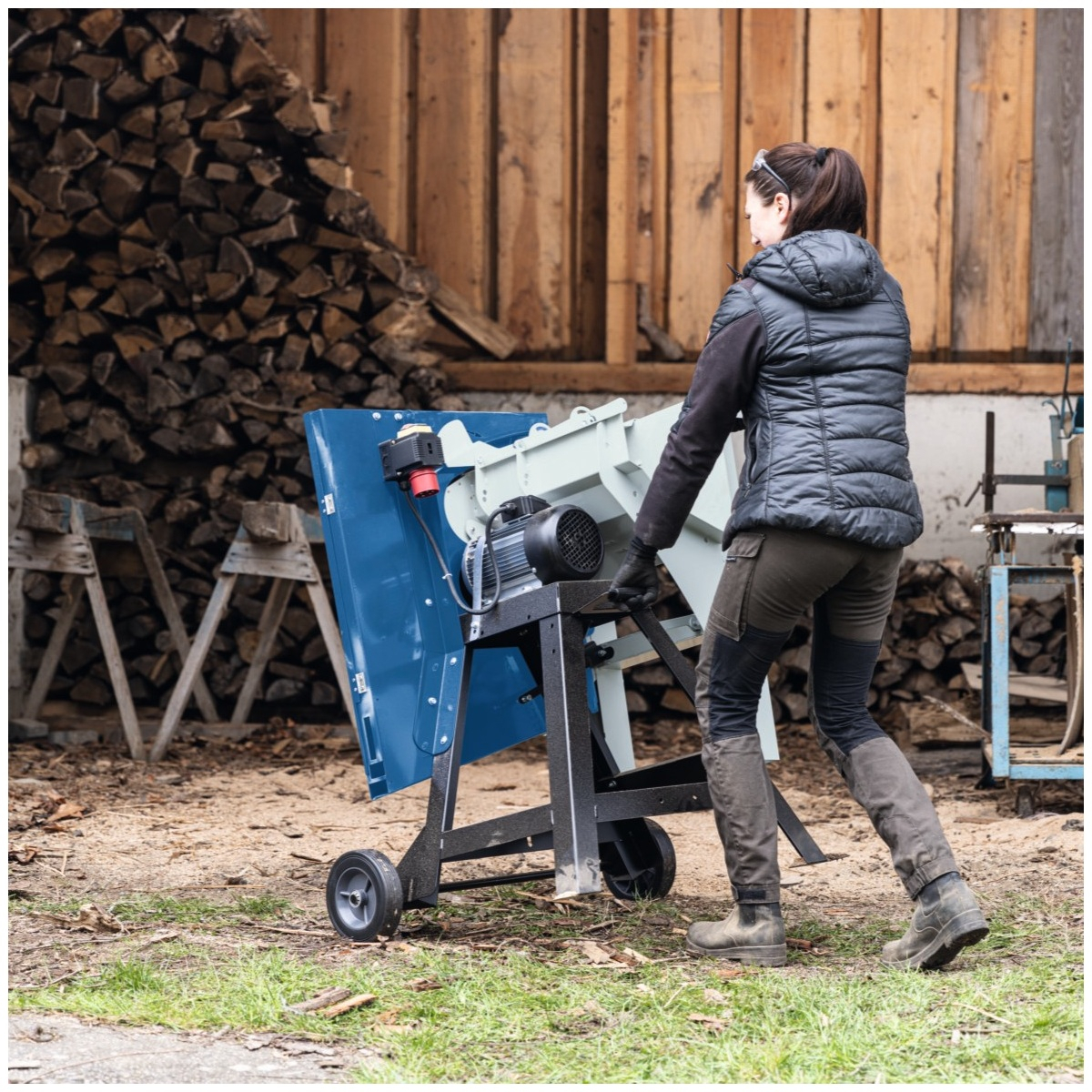 Scheppach HS 720 kolísková píla/cirkulárka 230 V Náhľad