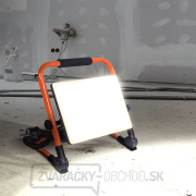 Solight LED reflektor so sklopným stojanom, 50W, 4500lm, 4000K, kábel so zástrčkou, IP65 Náhľad
