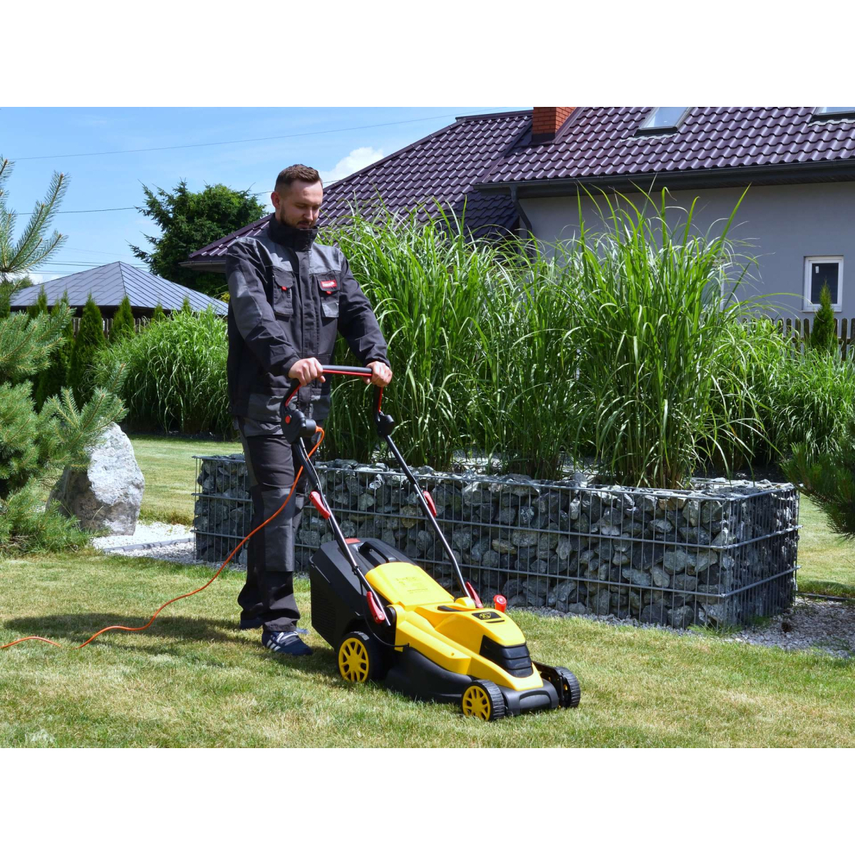 Kosačka na trávu STRONG Geko G83028, 38 cm  Náhľad
