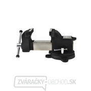 Profesionálny zverák 4