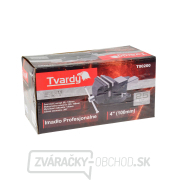 Profesionálny zverák 4