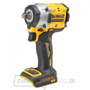 Akumulátorový rázový uťahovač bez batérie DeWALT DCF921N Akumulátorový rázový uťahovač bez batérie DeWALT DCF921N gallery main image